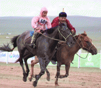 Унаач М.Мөнх-Ирээдүй: Би ах нараасаа хамгийн том амжилт гаргасан нь