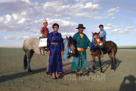 Д.Цогтбаяр: Манай аав аймагтаа адууныхаа цус сэлбэх ажлыг эхлүүлсэн хүн