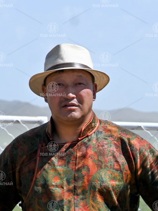 Аймгийн алдарт Мөнхзориг